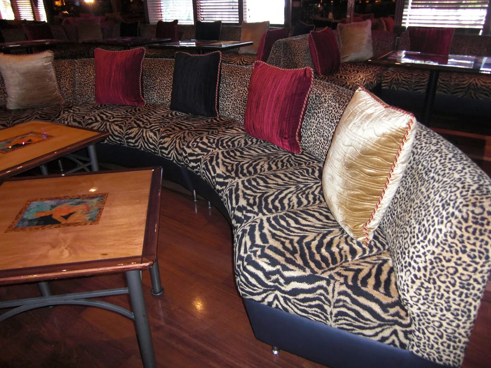 Roger's Custom Upholstery